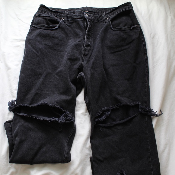 Black Curve Love Mid Rise Heavily Distressed 90s Boy Jean - Picture 1 of 11